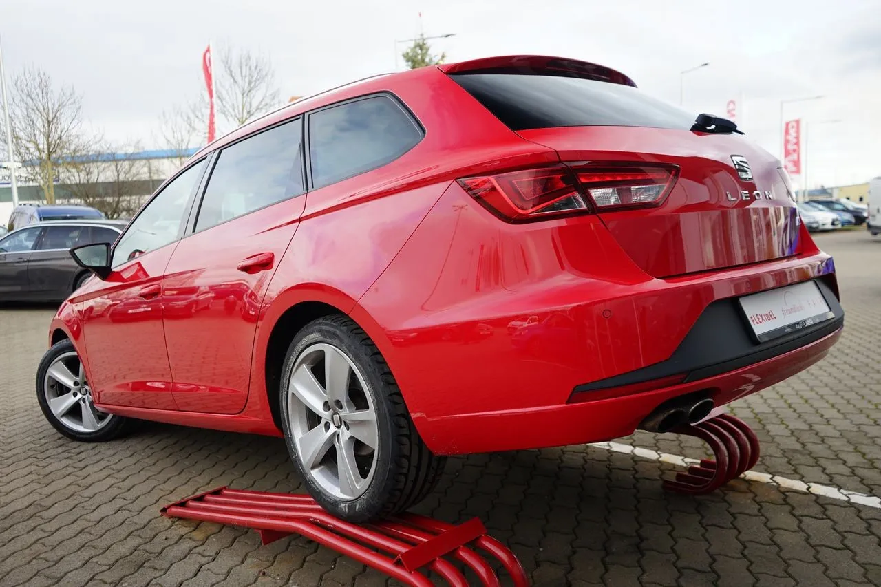 Seat Leon ST 1.4 TSI FR 2-Zonen-Klima...  Image 3